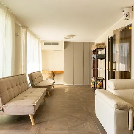 Kirivangio With Pool &