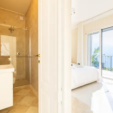 Villa Kirivangio With Pool & *