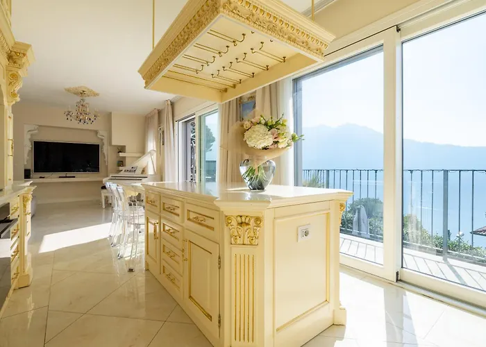 Kirivangio With Pool & Villa *