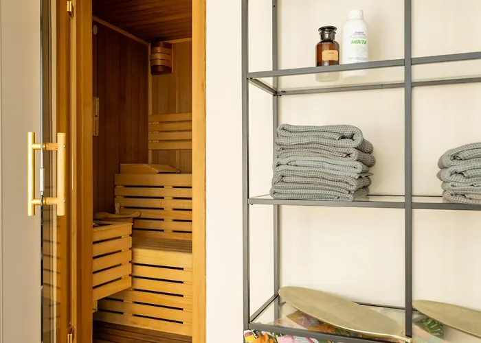 Kirivangio With Pool & Villa