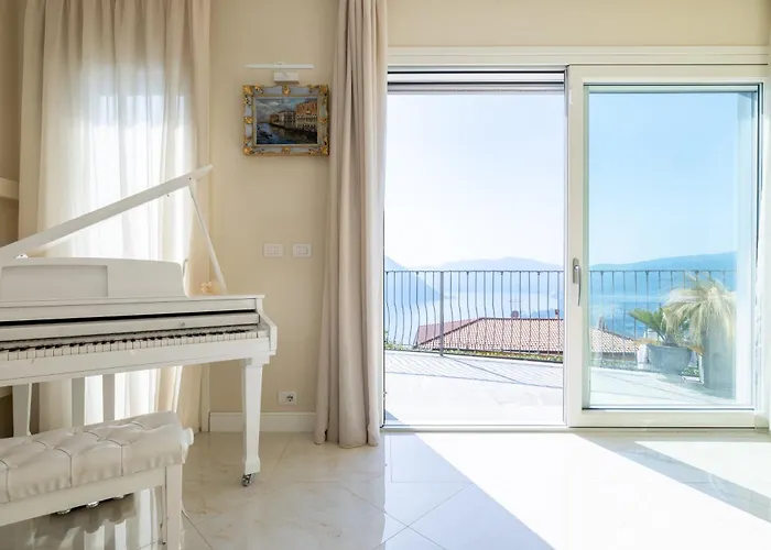 Villa Kirivangio With Pool & Cernobbio