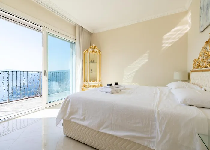 Kirivangio With Pool & Villa